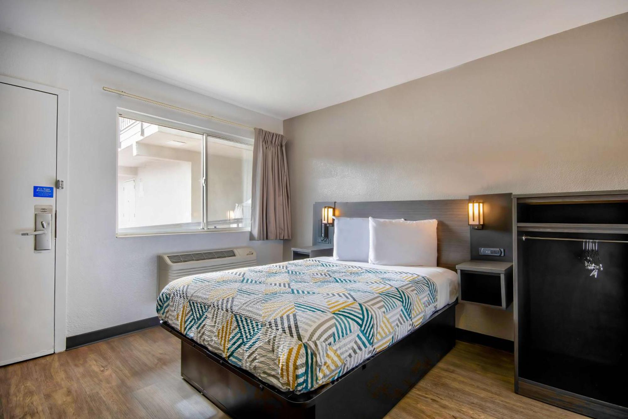 Motel 6-Albuquerque, Nm - Midtown Luaran gambar