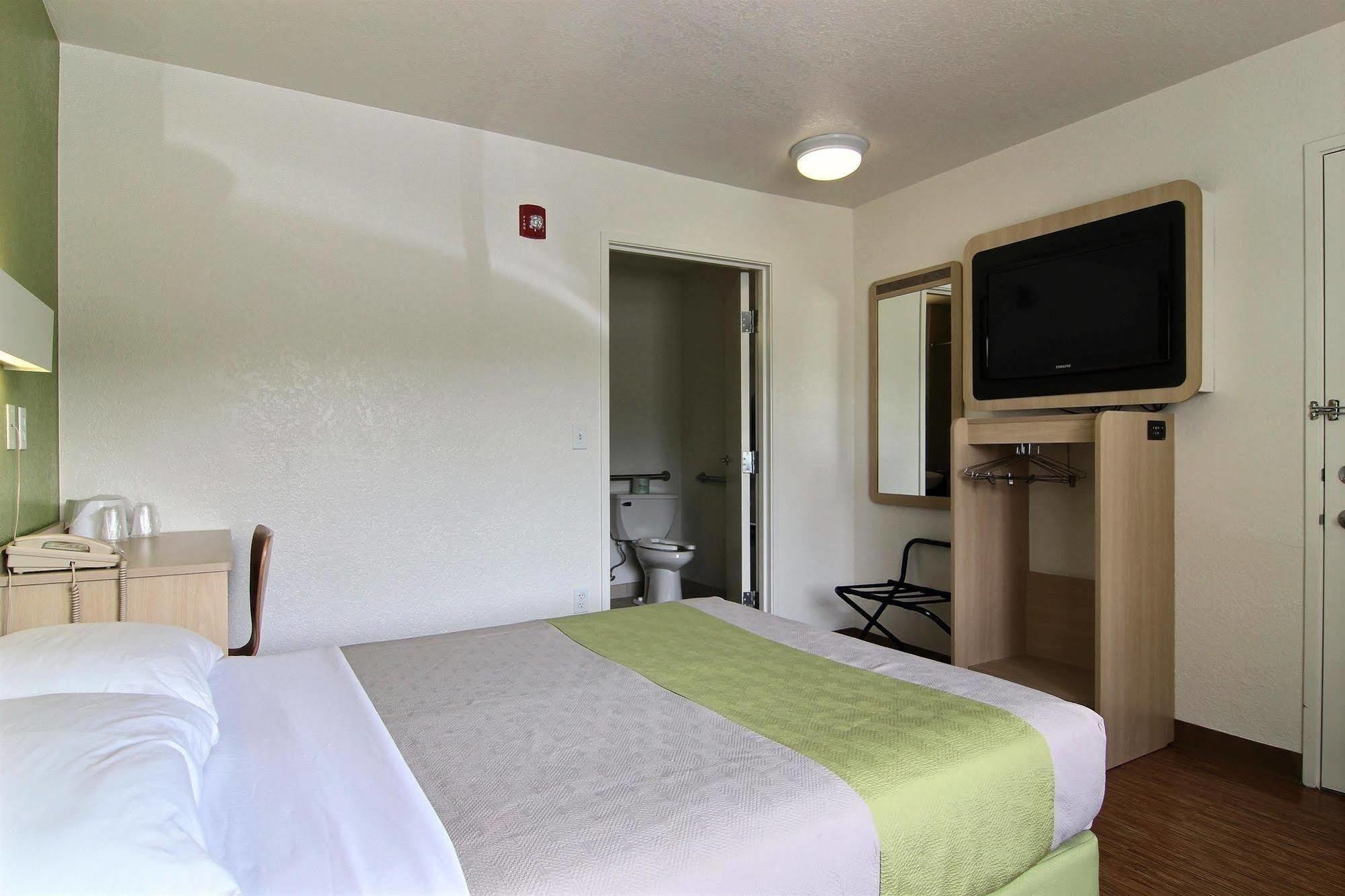 Motel 6-Albuquerque, Nm - Midtown Luaran gambar