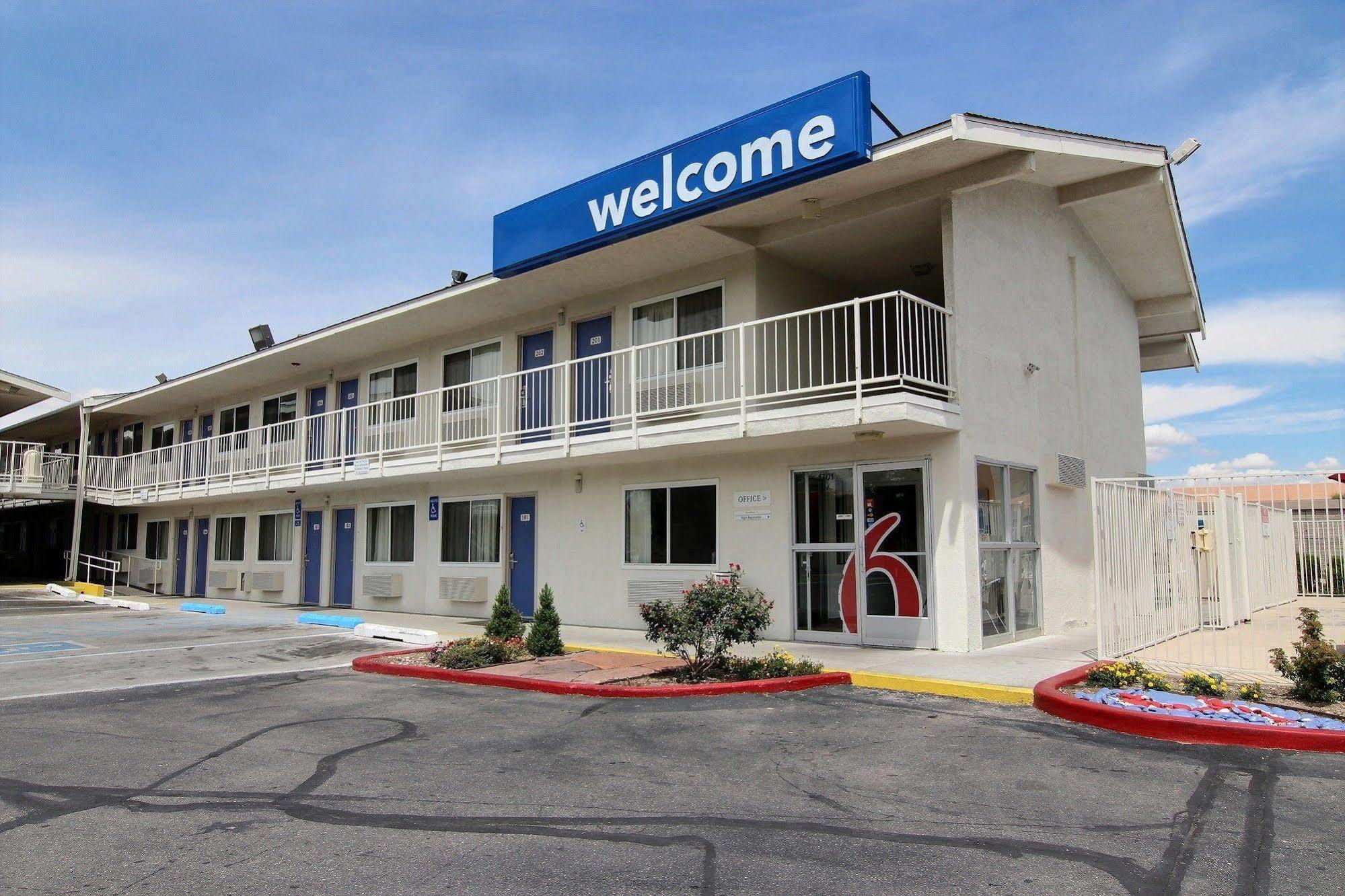 Motel 6-Albuquerque, Nm - Midtown Luaran gambar