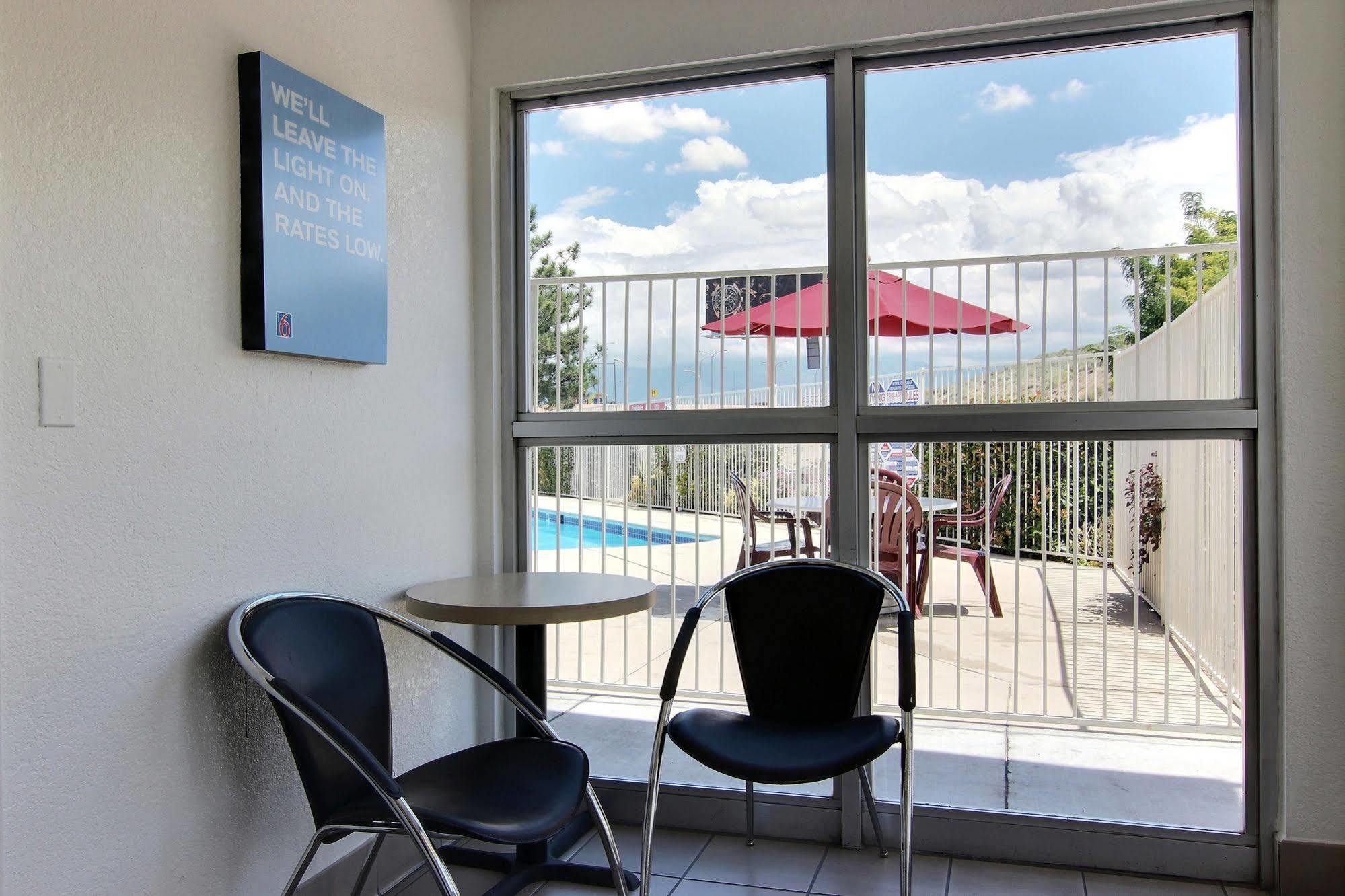 Motel 6-Albuquerque, Nm - Midtown Luaran gambar