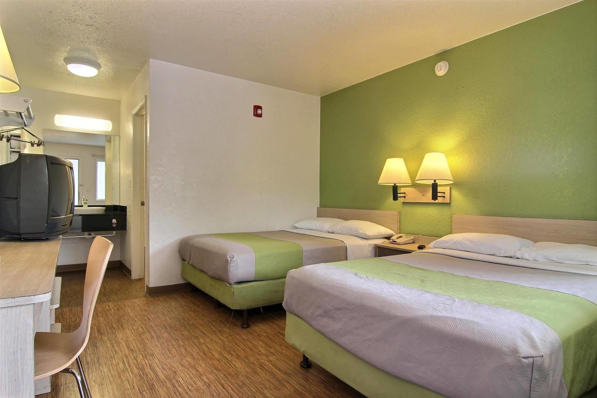Motel 6-Albuquerque, Nm - Midtown Luaran gambar