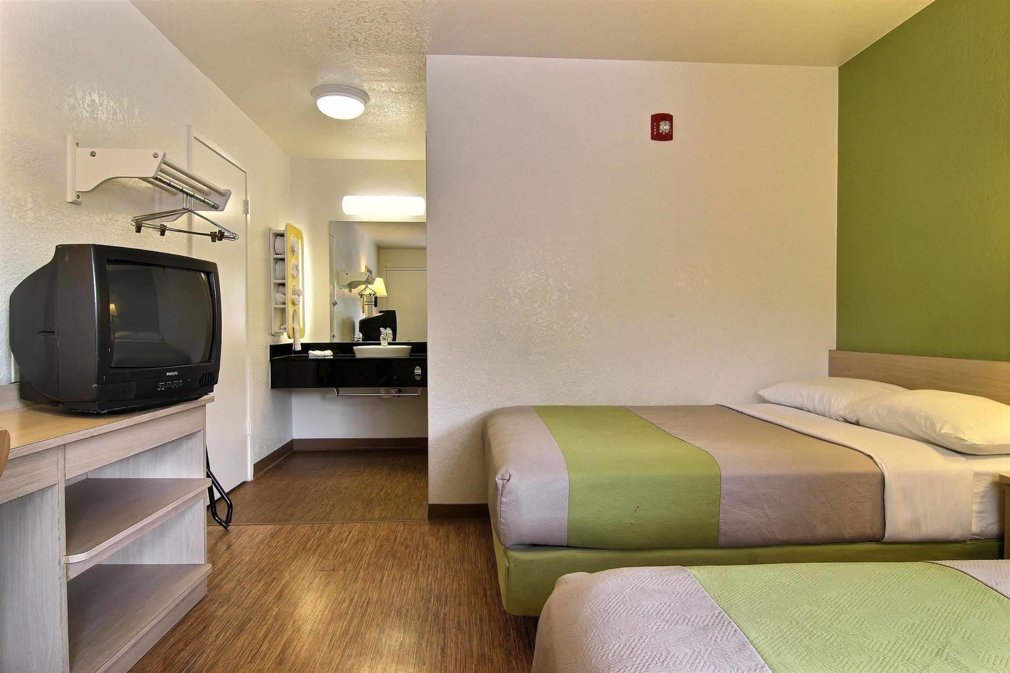 Motel 6-Albuquerque, Nm - Midtown Luaran gambar