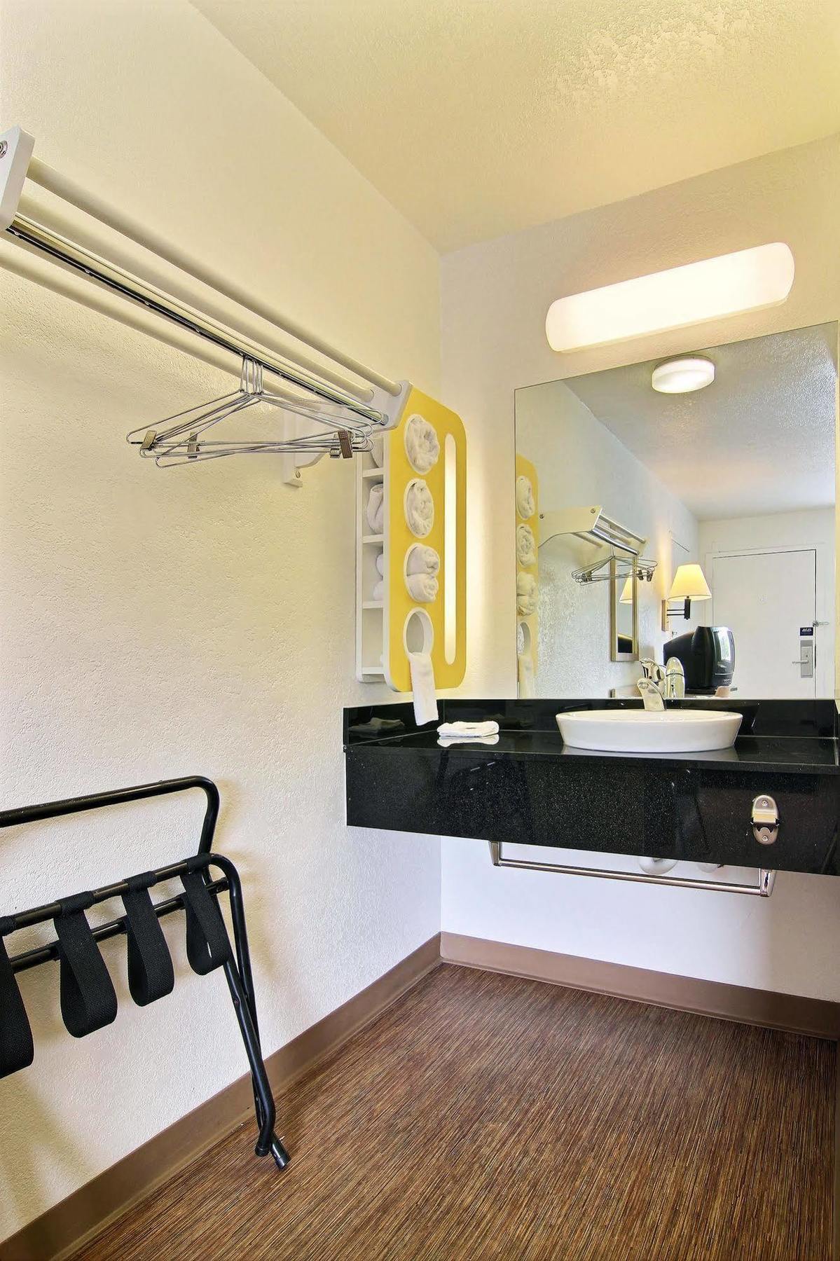 Motel 6-Albuquerque, Nm - Midtown Luaran gambar